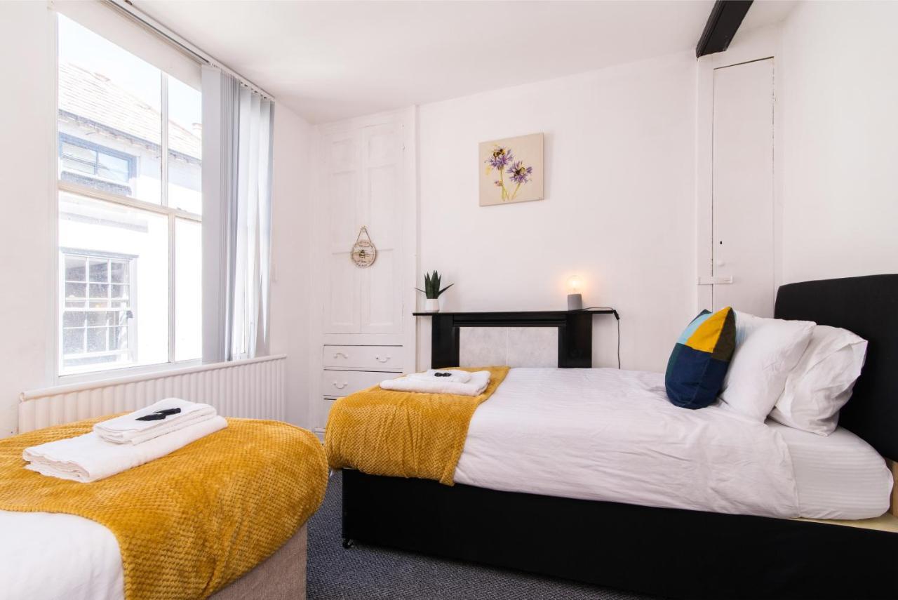 Characterful 2 Bed Apartment - Spacious & Comfy Castle Donington Ngoại thất bức ảnh